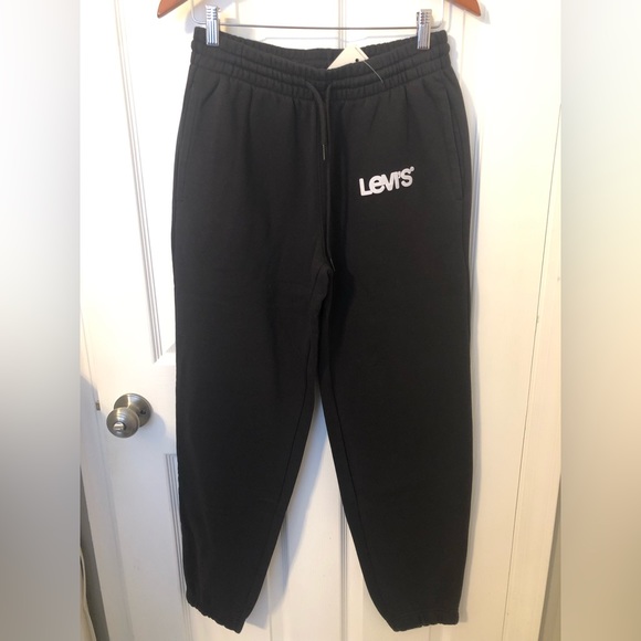 Levi’s sweatsuit (S) - Picture 2 of 9